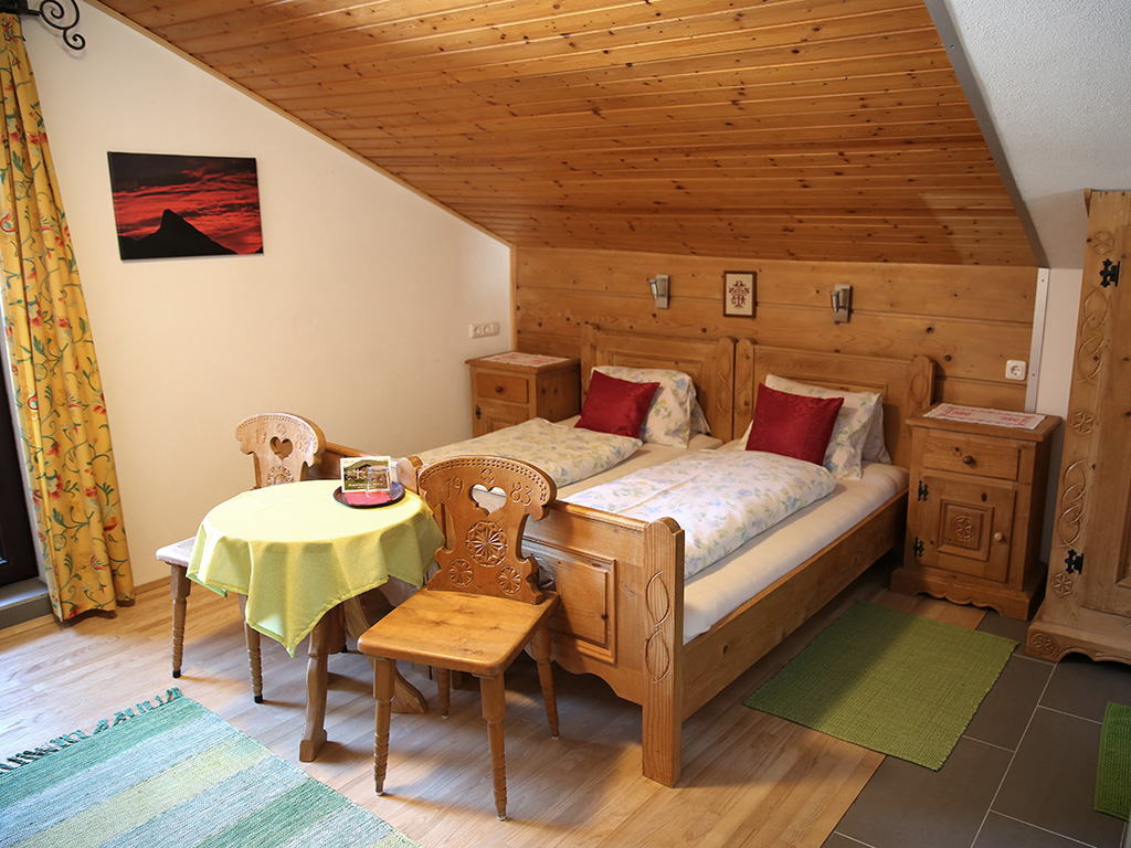 schlafzimmer-1